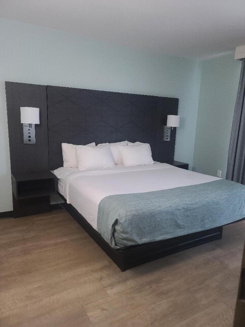 Ocean Reef Suites Кил Девил Хилс Екстериор снимка